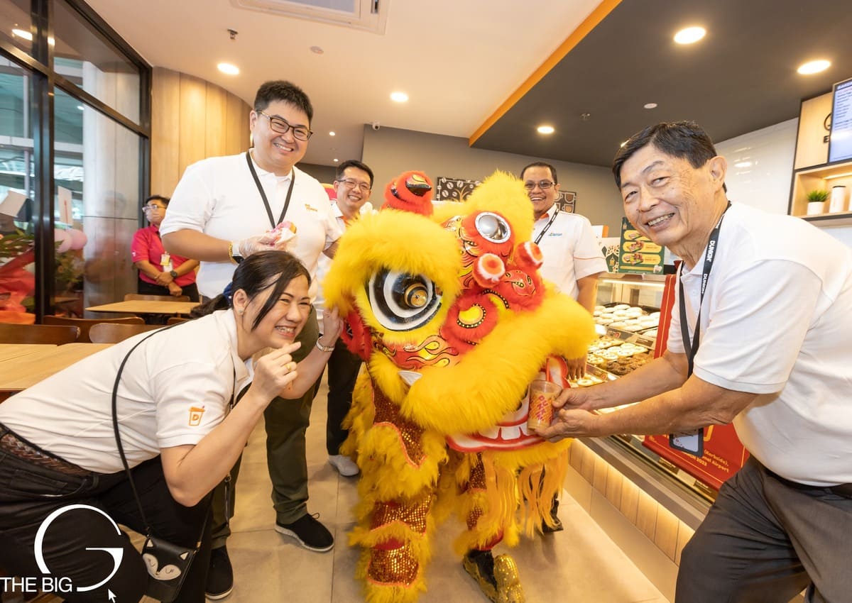 Dunkin' Donuts 100th store opening — custom installation